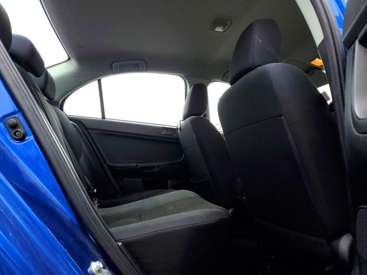 2016 Mitsubishi Lancer es