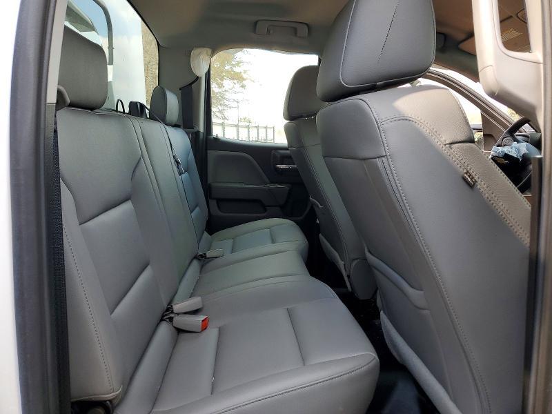 2018 Chevrolet Silverado 2500 Utility / Service Truck