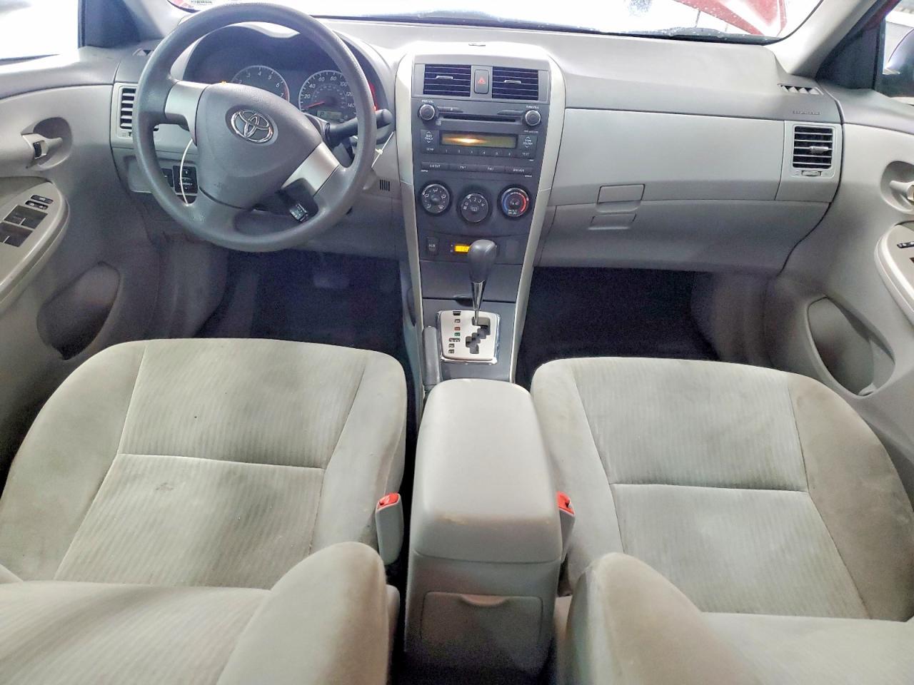 2010 Toyota Corolla le