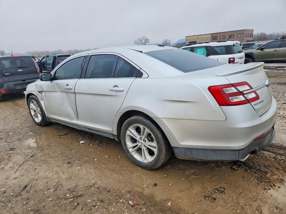 2015 Ford Taurus sel