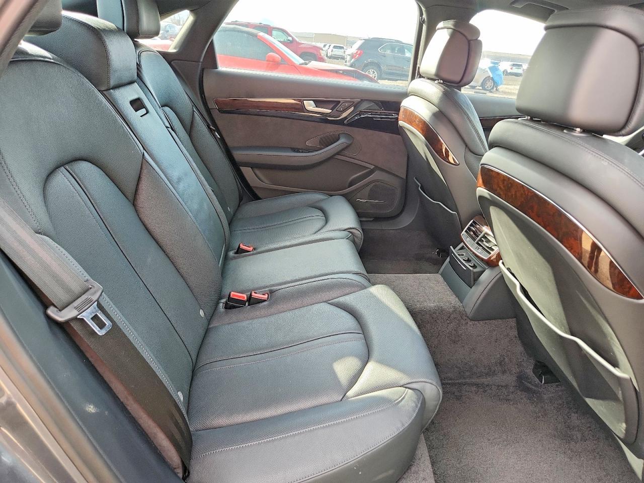 2016 Audi A8 l Quattro