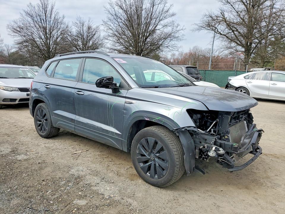 2022 Volkswagen Taos s