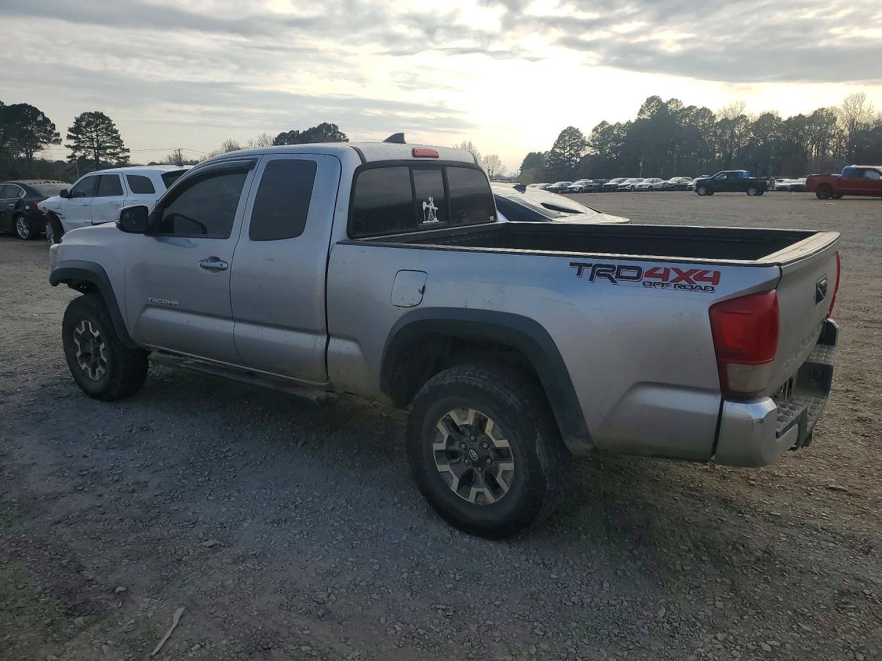 2016 Toyota Tacoma TRD OFF-Road