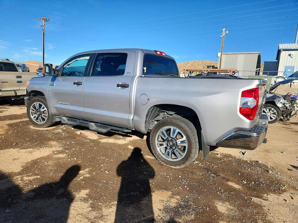 2015 Toyota Tundra SR5