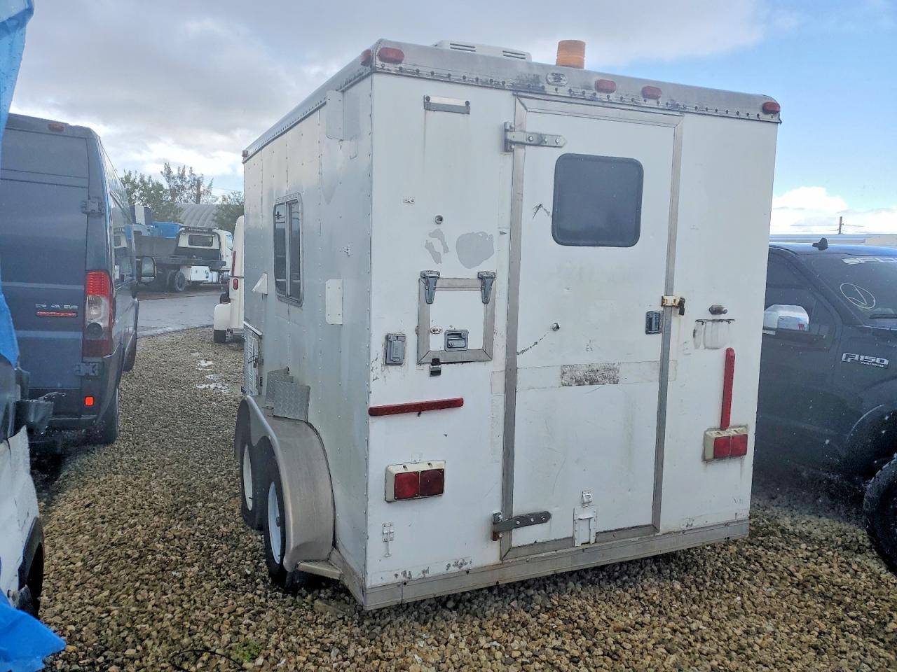 1994 Pelsue UE Fiber Optic Splicing Trailer