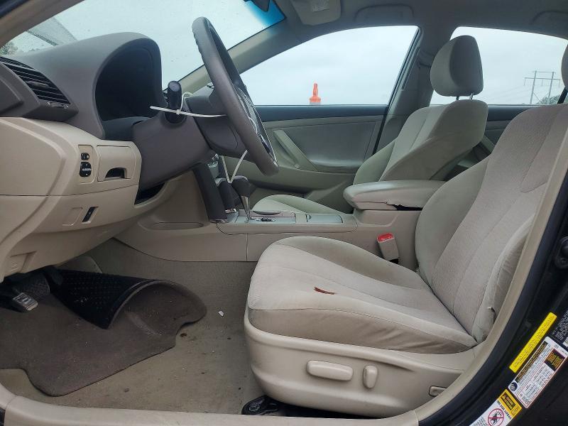 2011 Toyota Camry le