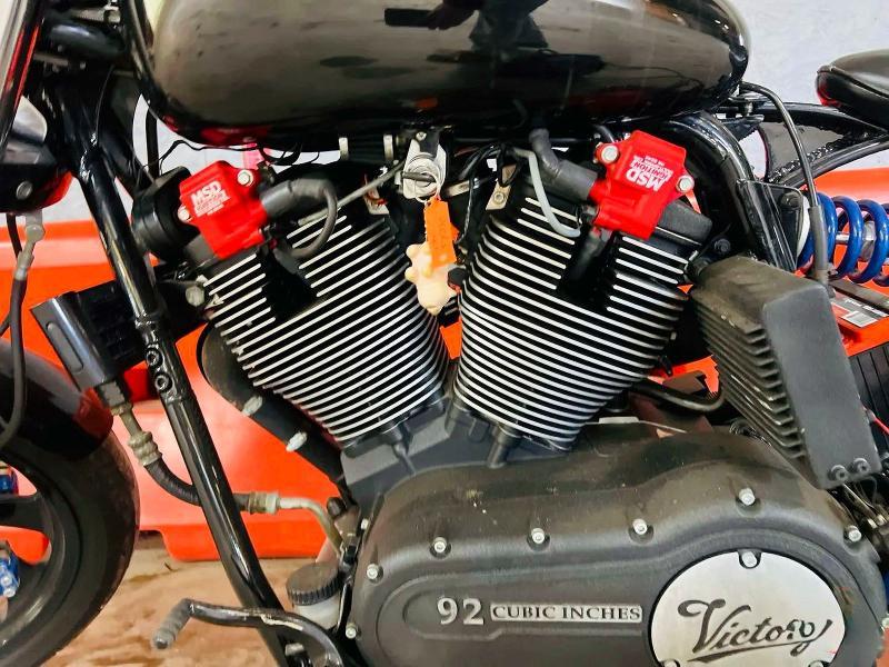 2000 Victory V92 SC