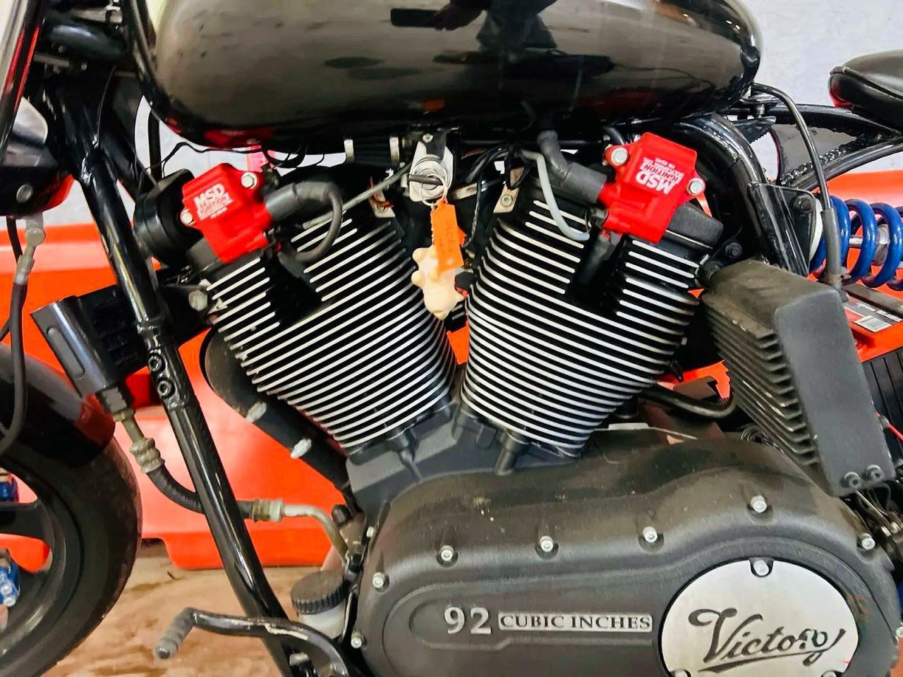 2000 Victory V92 SC