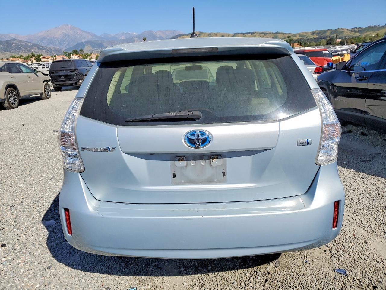 2013 Toyota Prius v two