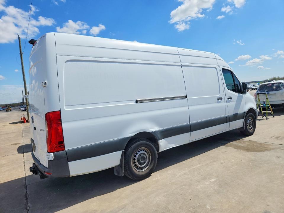 2020 Mercedes-Benz Sprinter 2500