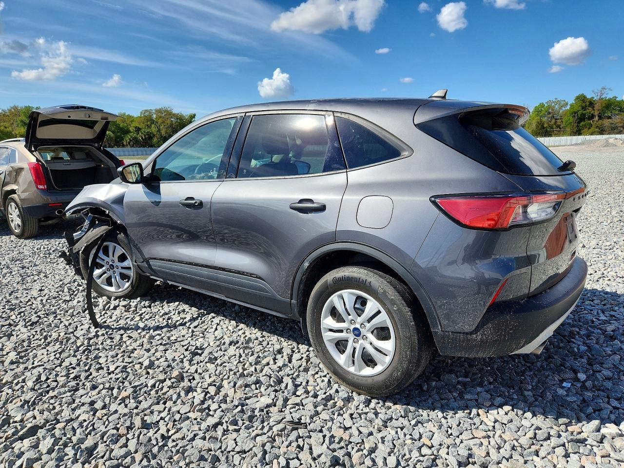 2021 Ford Escape s