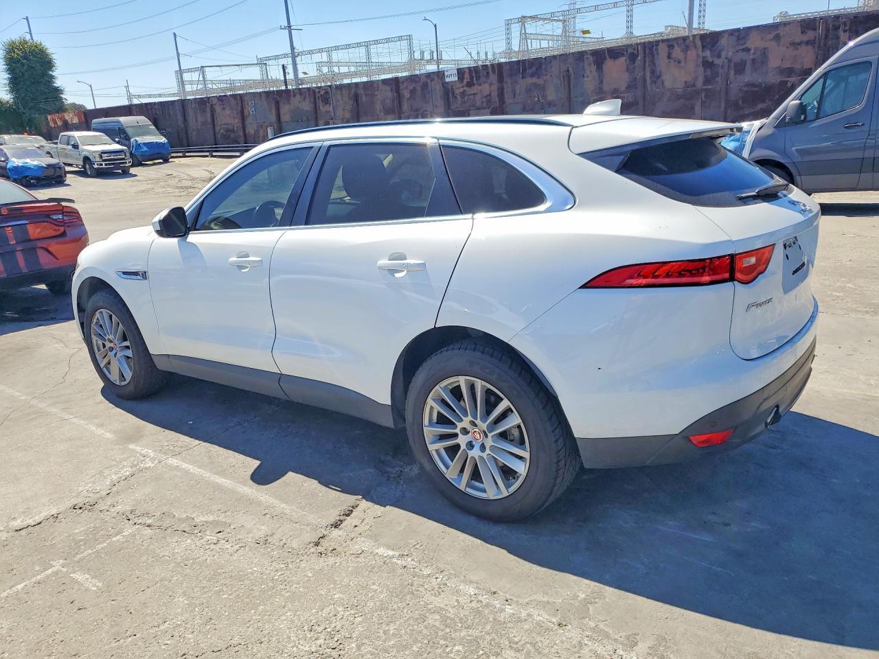 2017 Jaguar F-pace Prestige