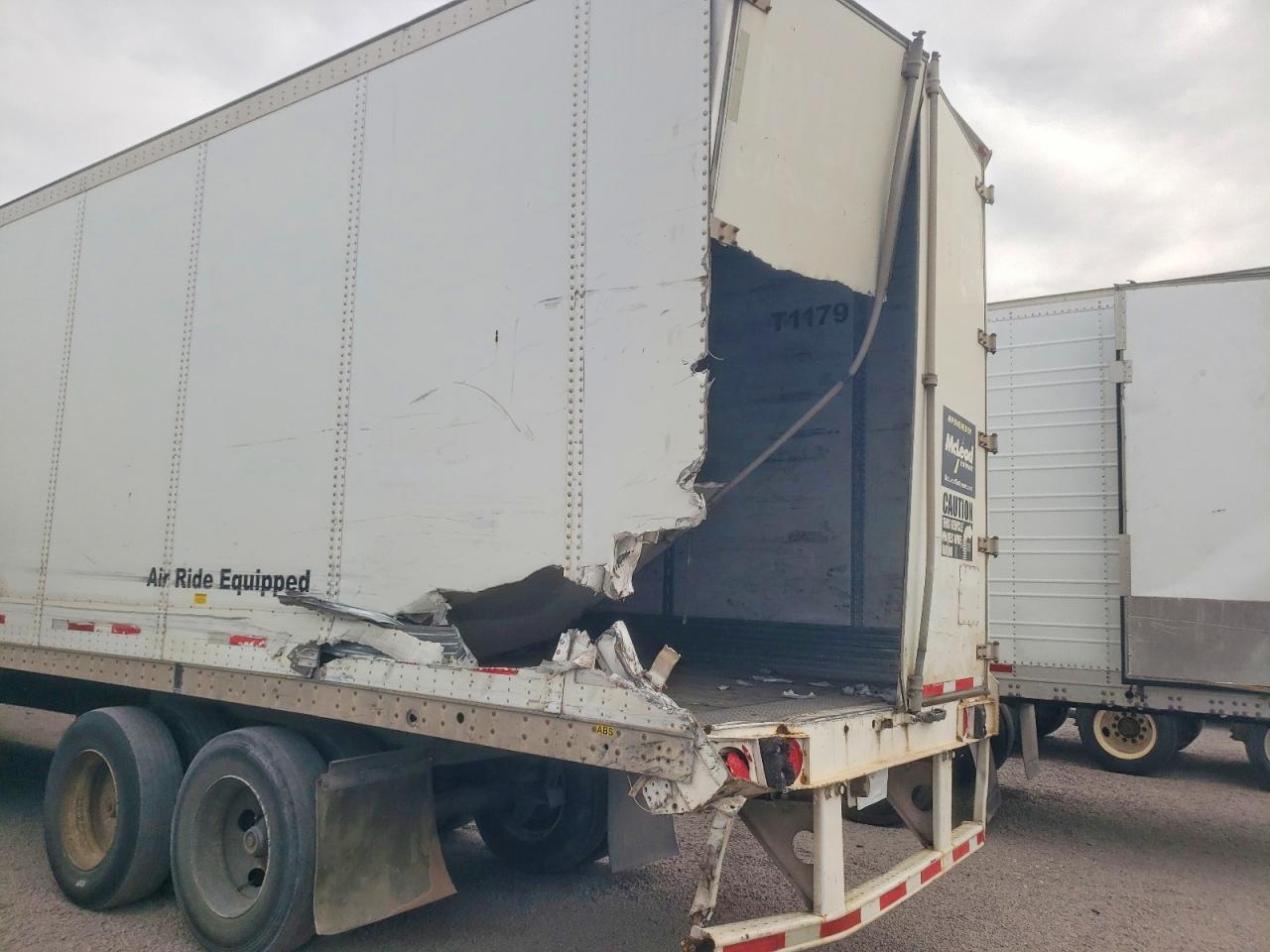 2014 Wabash Dvlshpc DRY Van Trailer