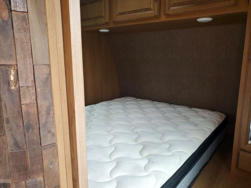2016 Cruisers Yachts 2016 Cruiser Stryker Camper
