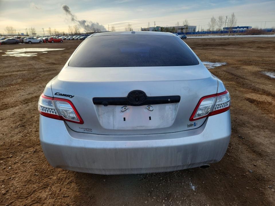 2010 Toyota Camry Hybrid 4DR