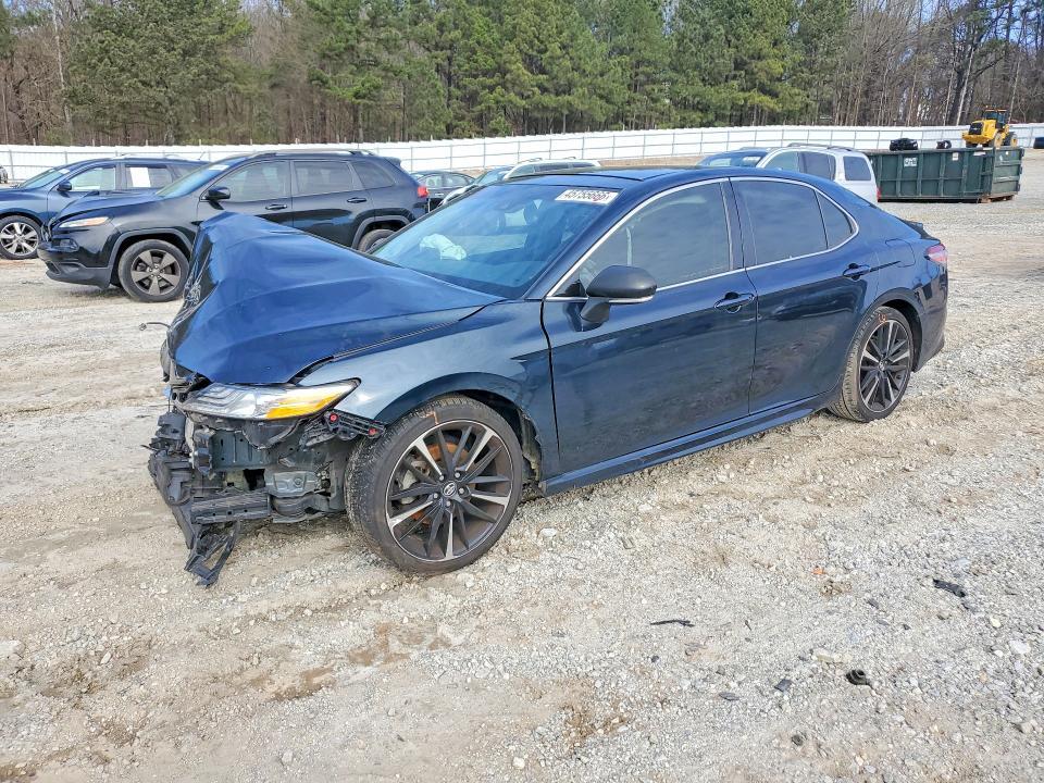 2020 Toyota Camry xse
