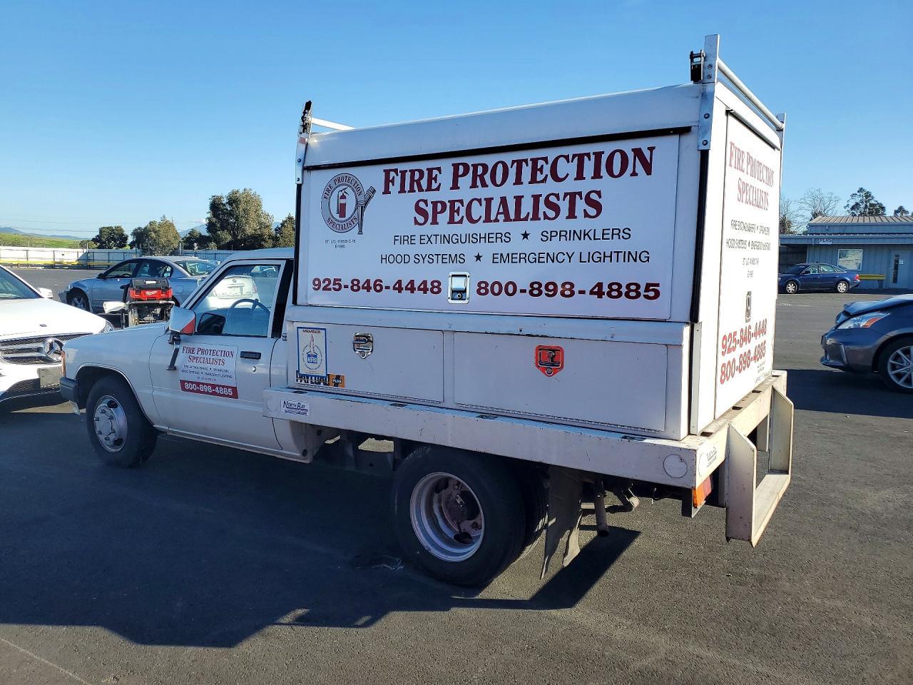 1988 Toyota Pickup Utility / Service Truck
