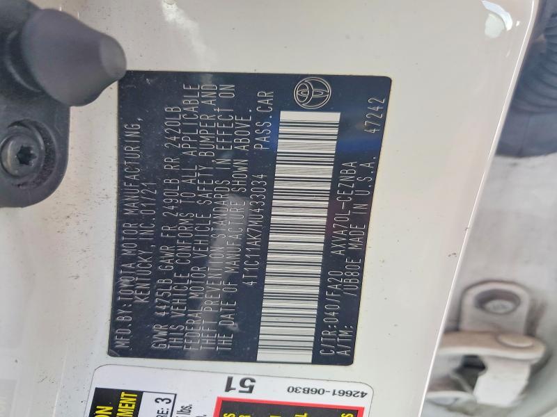 2021 Toyota Camry le