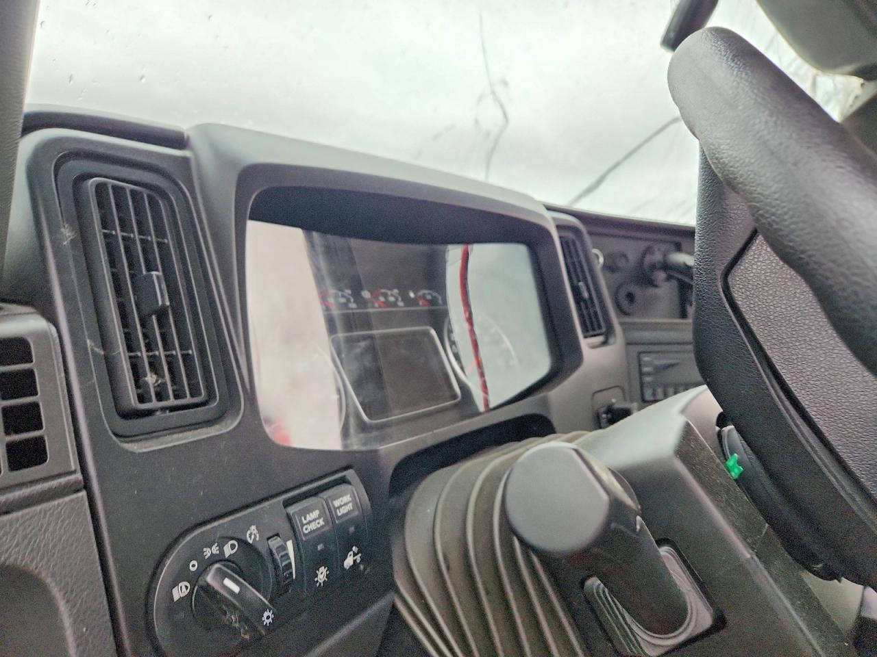 2025 International LT62F Semi Truck