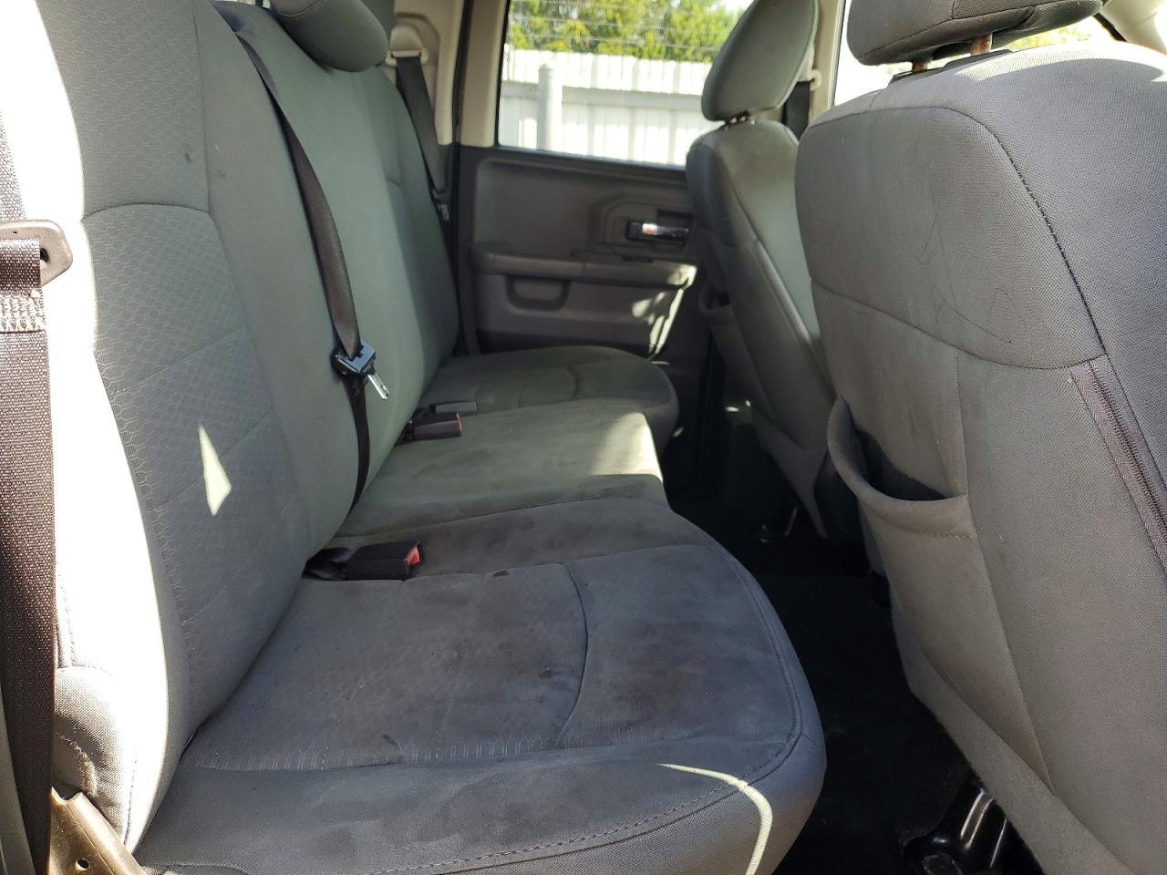 2013 Dodge RAM 1500 SLT