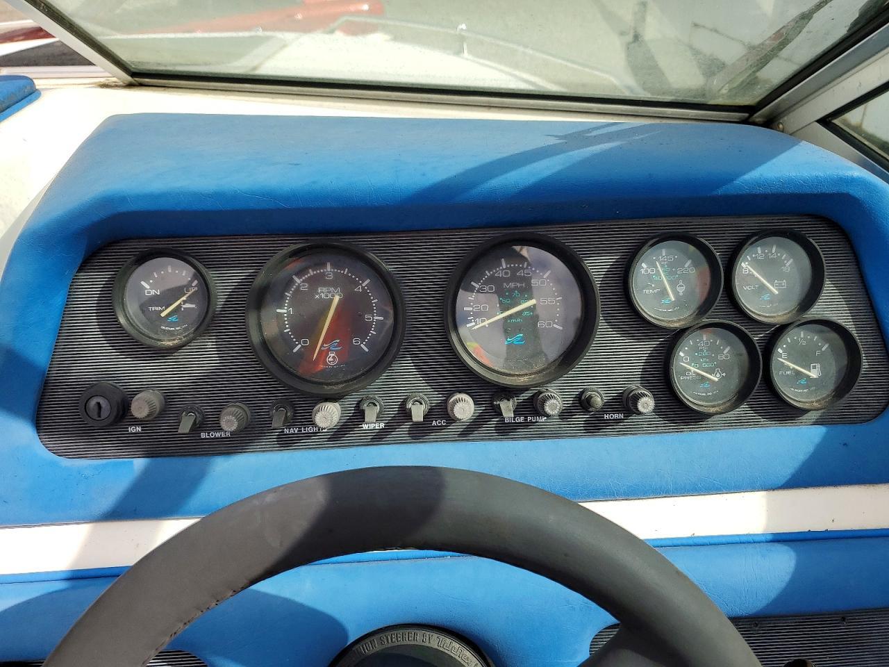 1990 SER 200 BOW Rider-Boat