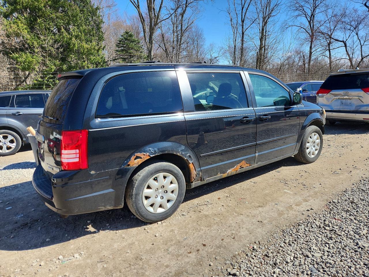 2010 Chrysler Town and Country
