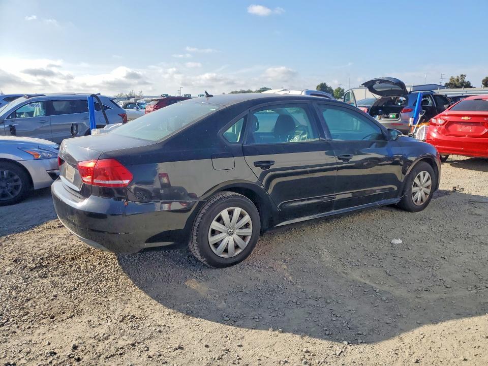 2012 Volkswagen Passat s