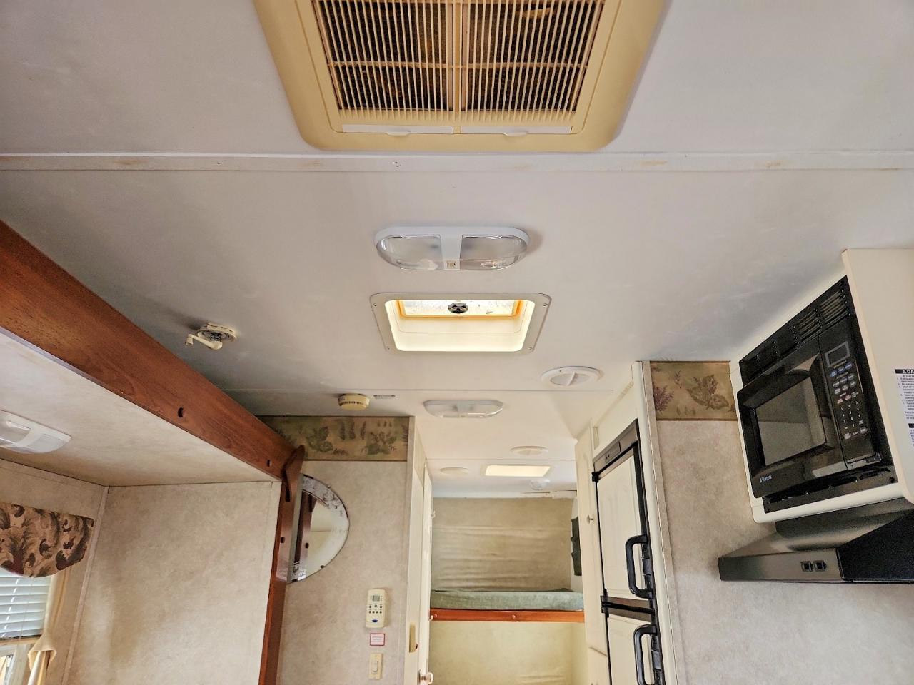 2006 Keystone Outback Camper