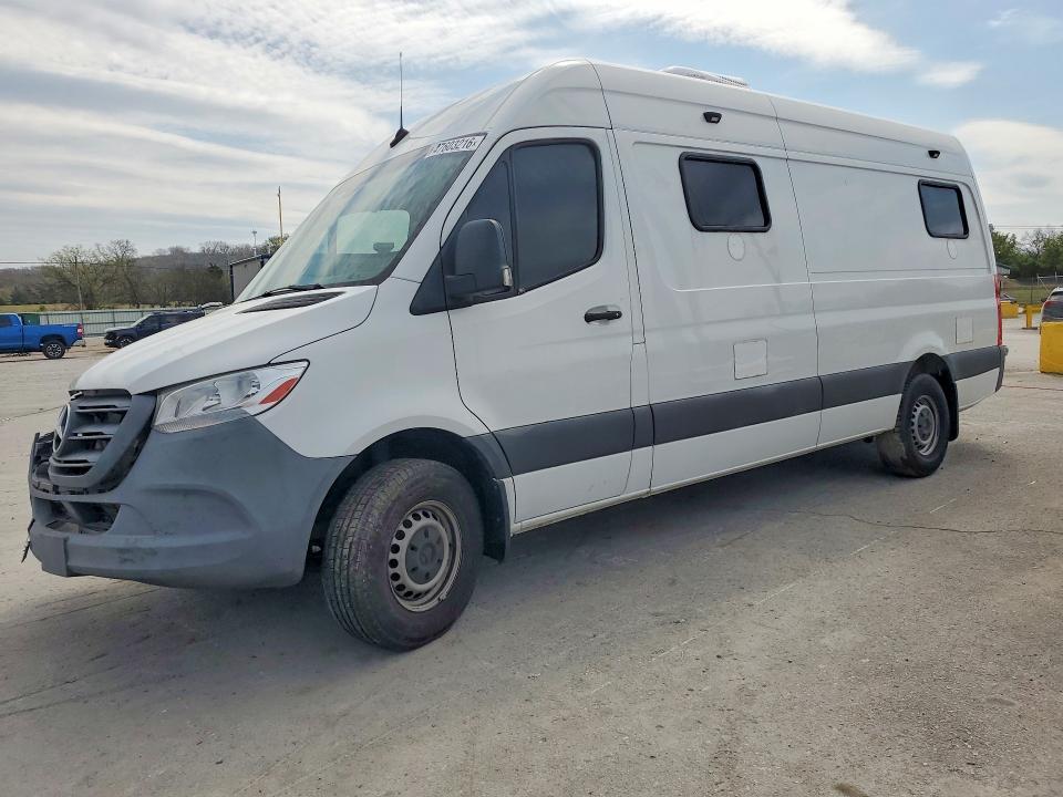 2020 Mercedes-Benz Sprinter 2500 Delivery van