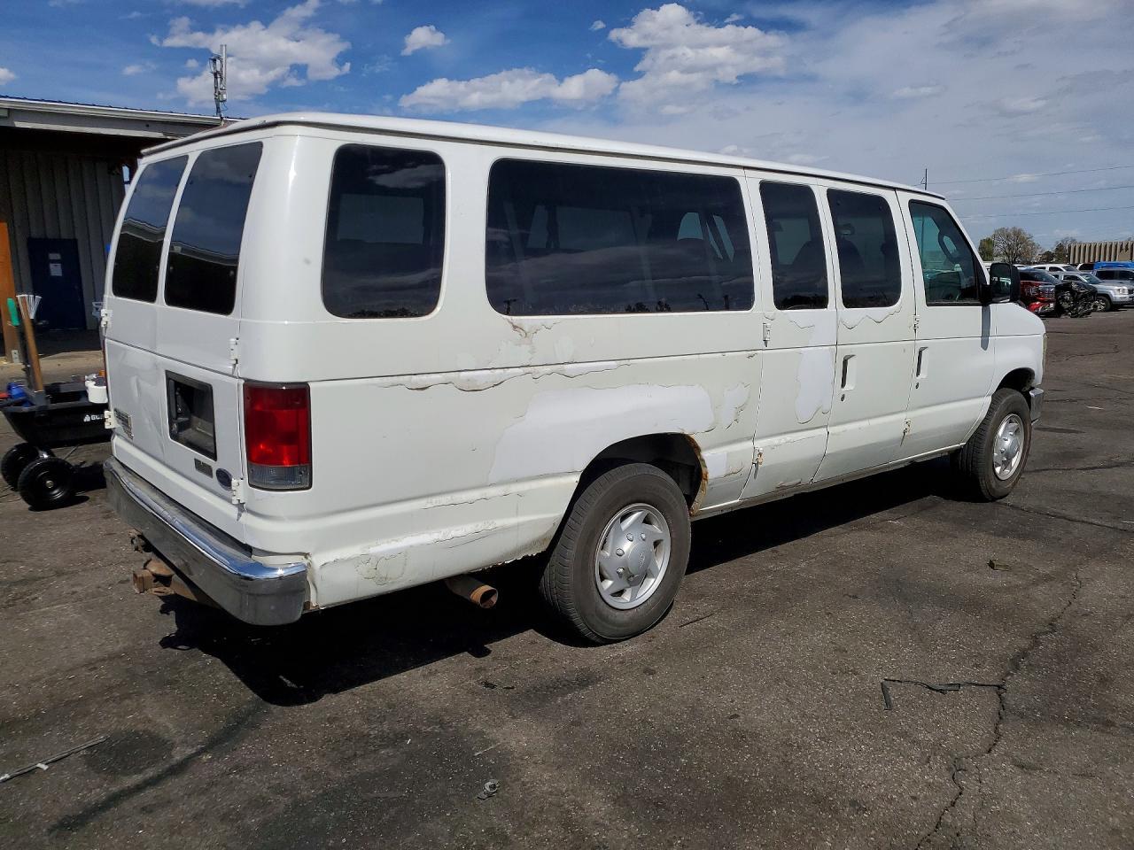 2008 Ford Econoline E350 Super Duty Wagon