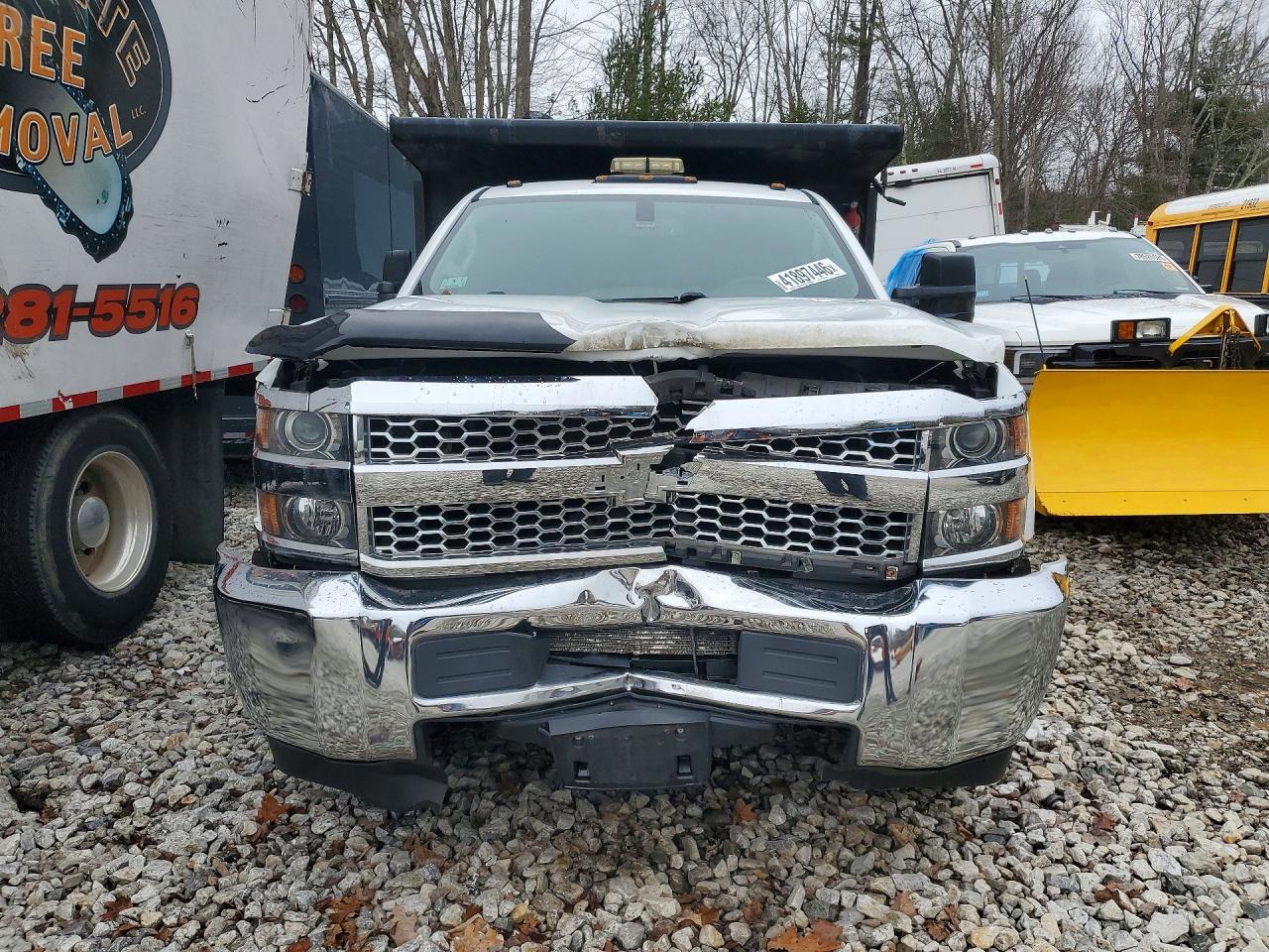 2019 Chev Rolet Silverado HD Dump Truck