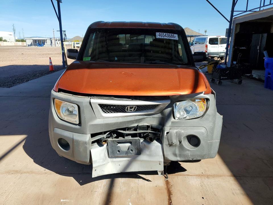 2004 Honda Element dx