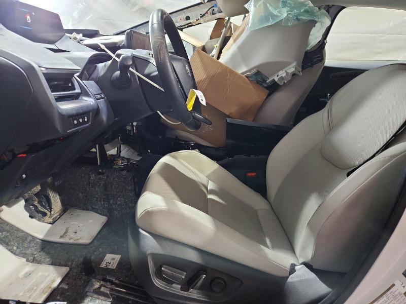 2023 Toyota Prius xle