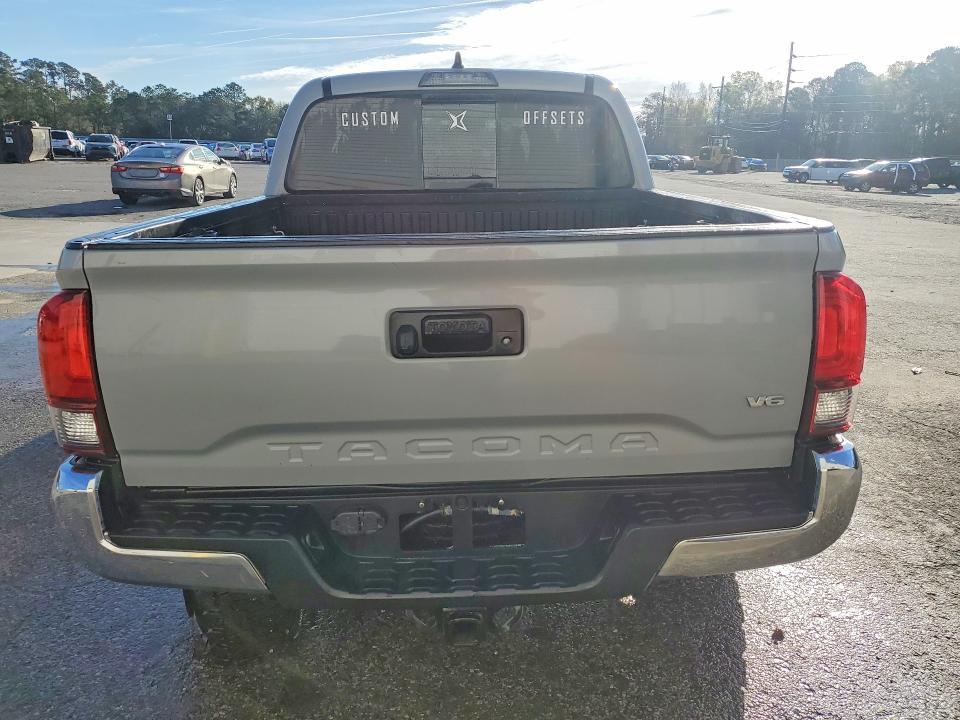 2021 Toyota Tacoma SR5 V6