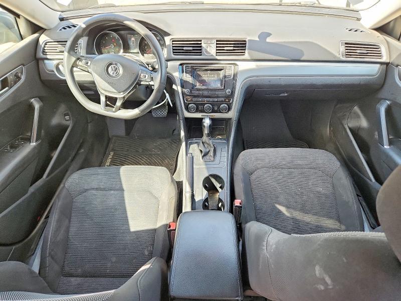 2016 Volkswagen Passat s