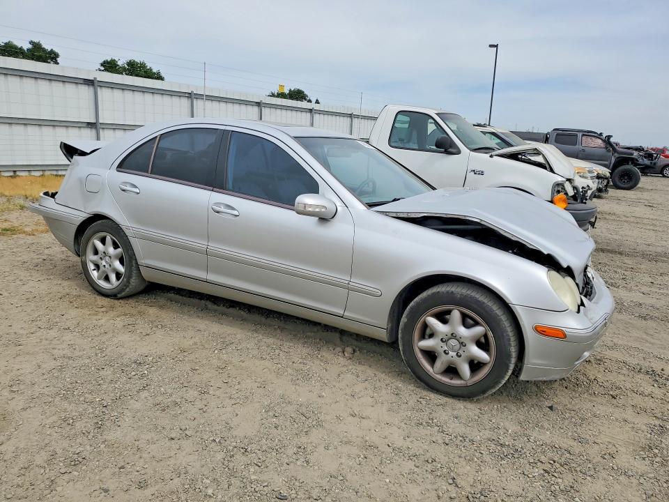 2001 Mercedes-Benz C 320