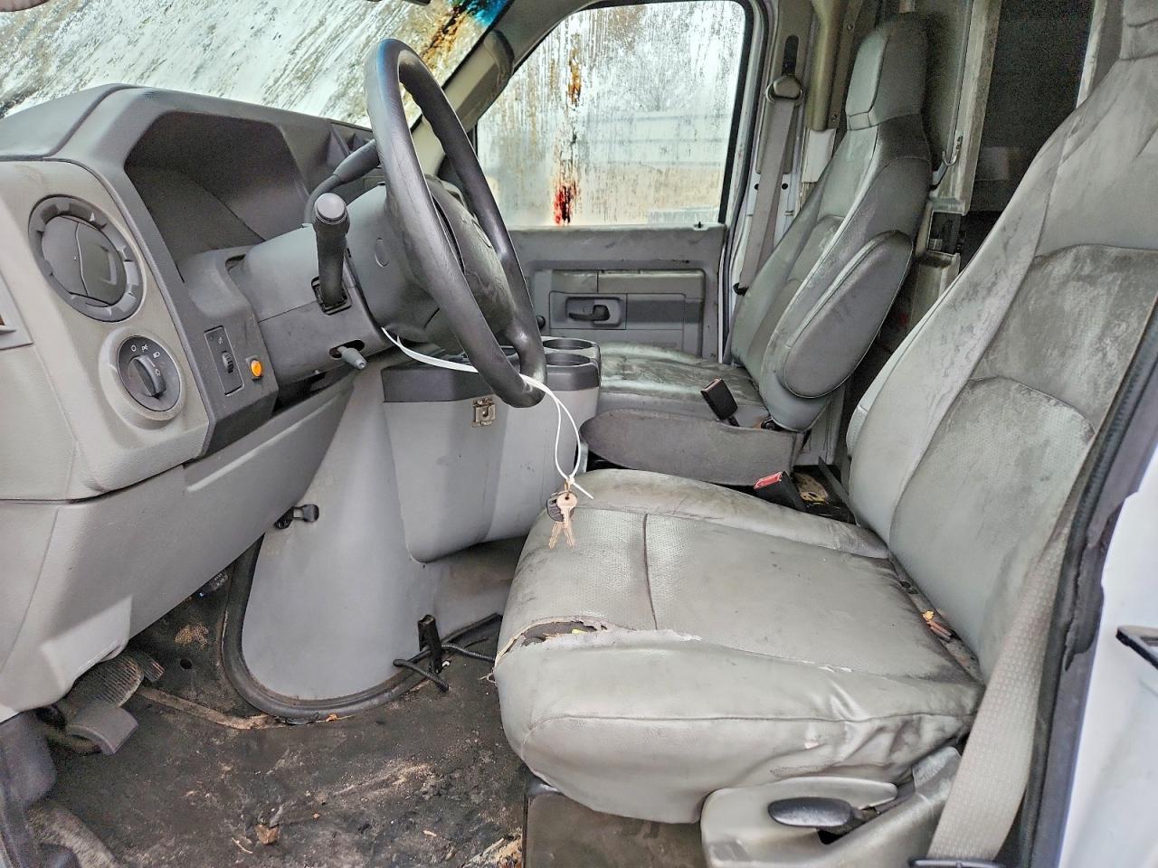 2019 Ford Econoline E350 Super Duty Cutaway Van