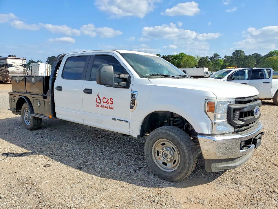 2022 Ford F250 Super Duty Flatbed Truck