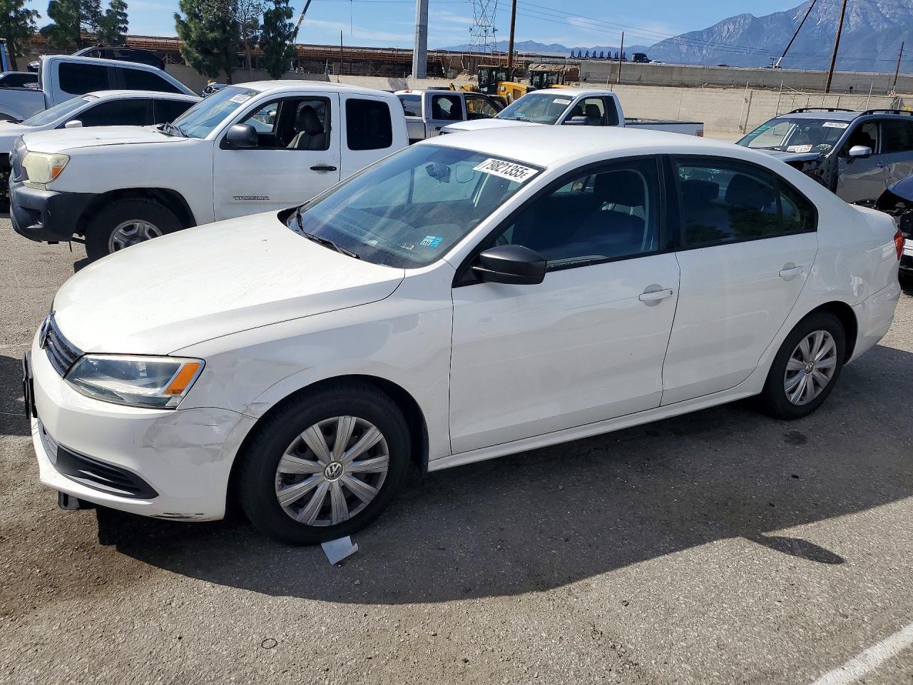 2013 Volkswagen Jetta Base