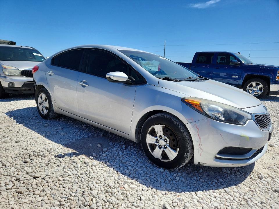 2016 KIA Forte lx