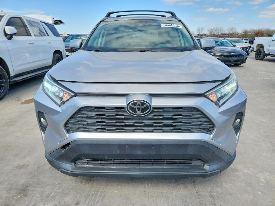 2019 Toyota Rav4 xle