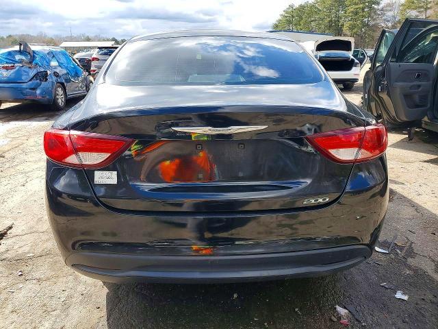 2016 Chrysler 200 lx