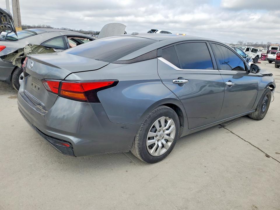 2020 Nissan Altima 2.5 s
