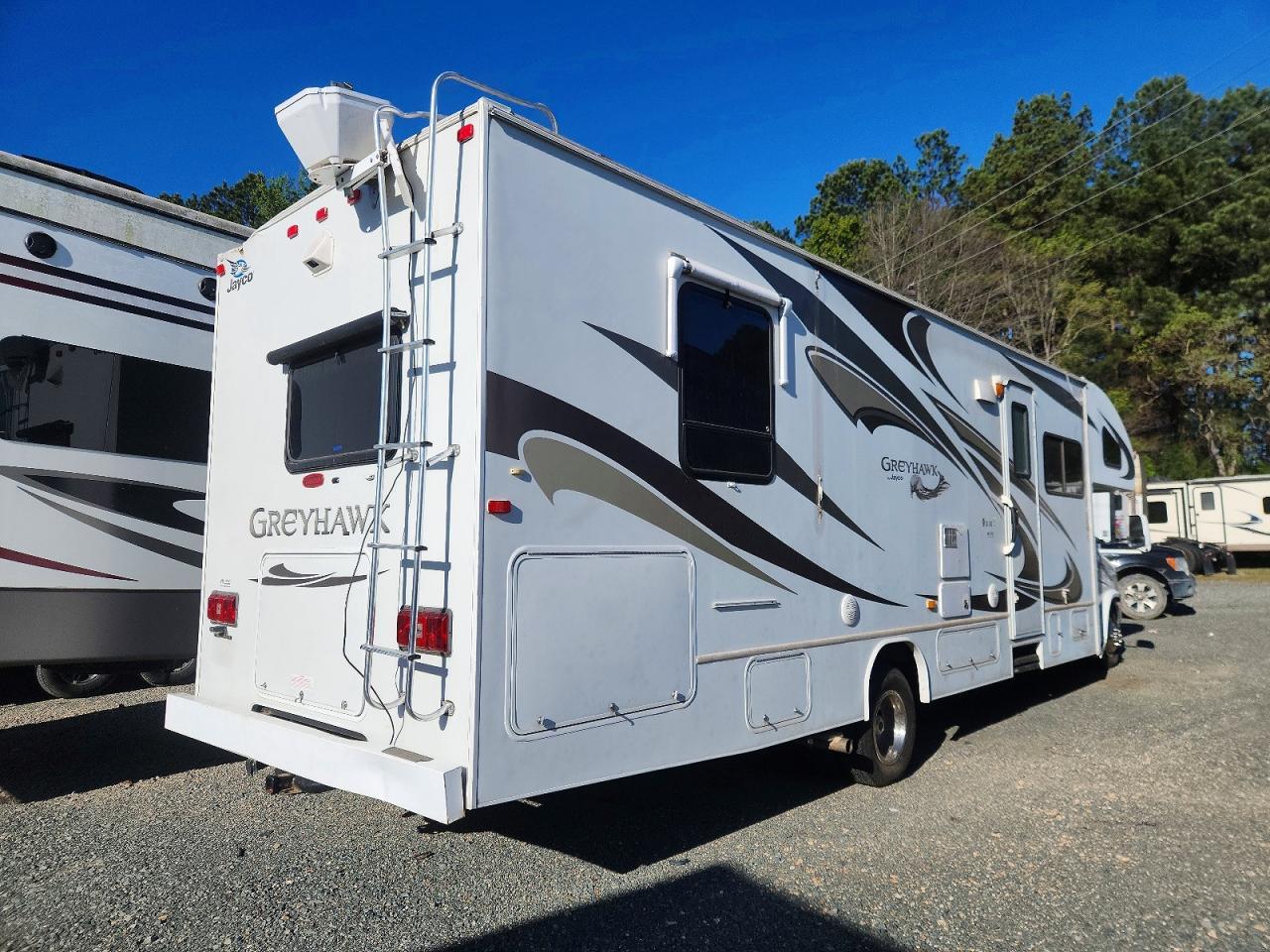 2011 Jayco 2010 Ford Greyhawk RV