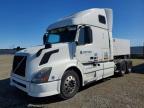 2014 Volvo VNL Semi Truck