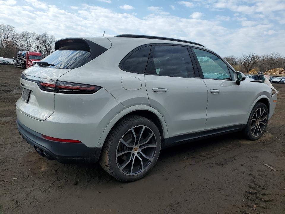 2022 Porsche Cayenne