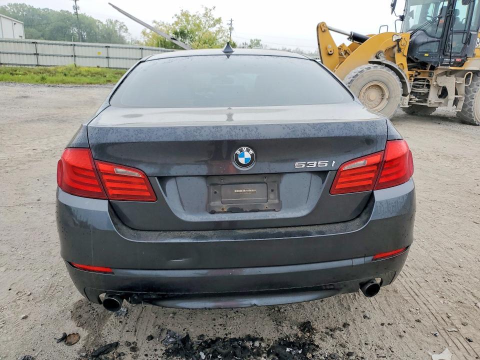 2011 BMW 535 i
