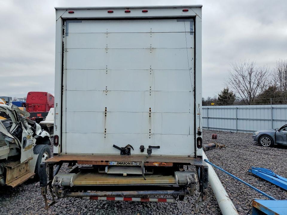 2018 Freigliner 2018 Freightliner BOX Truck