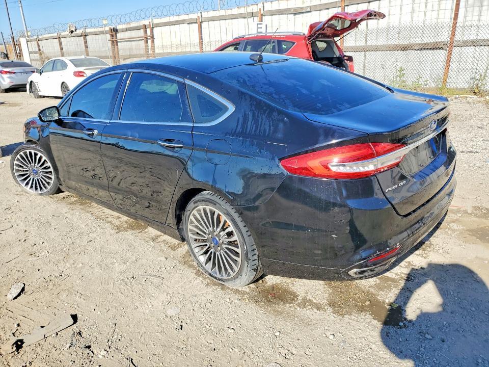 2017 Ford Fusion se