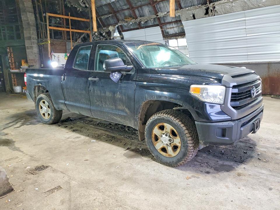 2014 Toyota Tundra SR